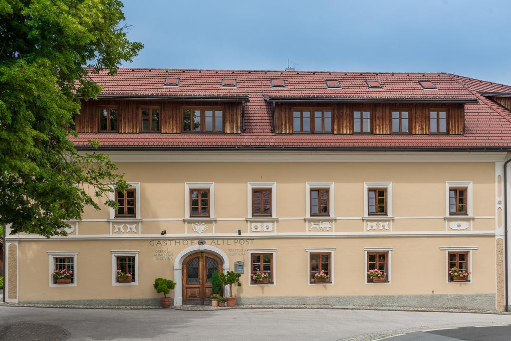 Alte Post Hotel Feistritz an der Gail Buitenkant foto