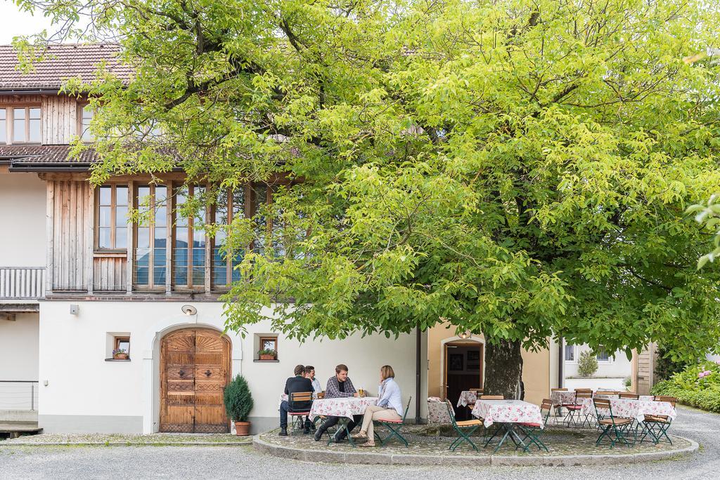 Alte Post Hotel Feistritz an der Gail Buitenkant foto